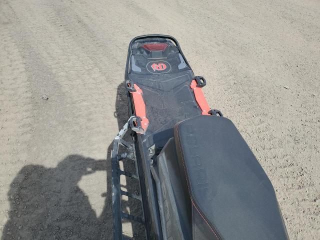 2023 Polaris 900 RMK
