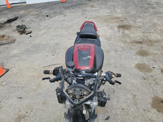 2004 Suzuki SV650