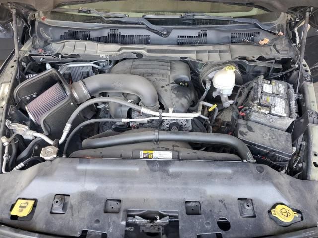 2015 Dodge RAM 1500 SLT