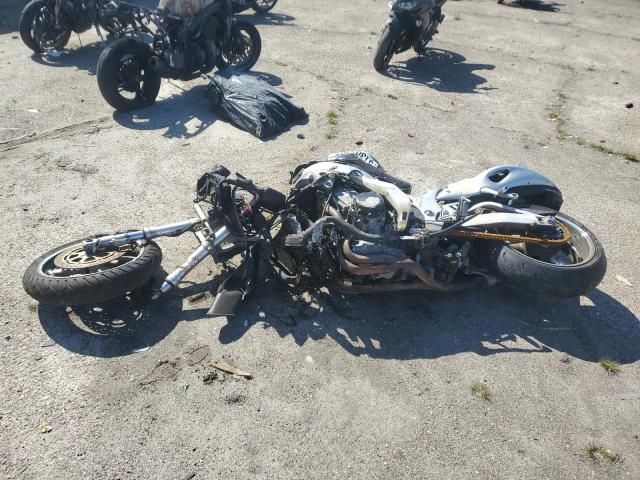2000 Suzuki GSX1300 R