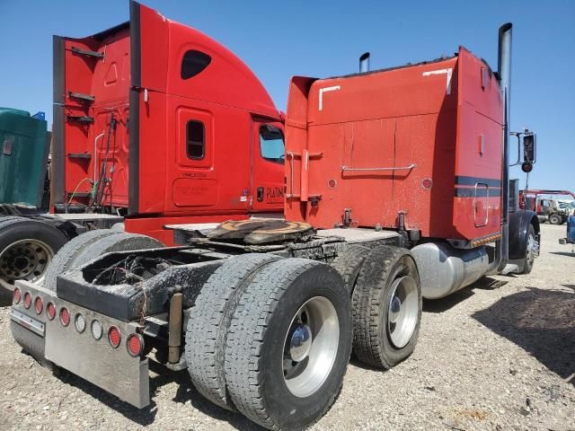 2007 Peterbilt 379 Semi Truck
