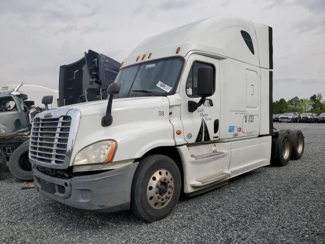 2015 Freightliner Cascadia Semi Truck