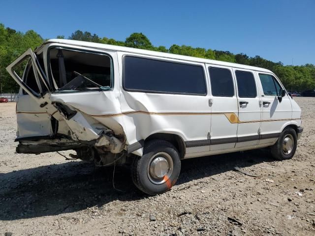 1997 Dodge RAM Wagon B3500