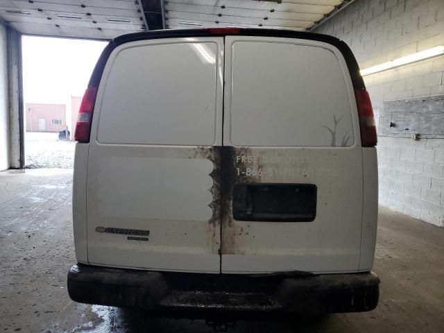 2015 Chevrolet Express G2500