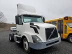 2016 Volvo VN Semi Truck