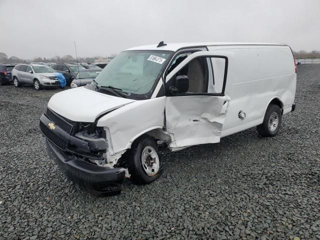 2020 Chevrolet Express G2500