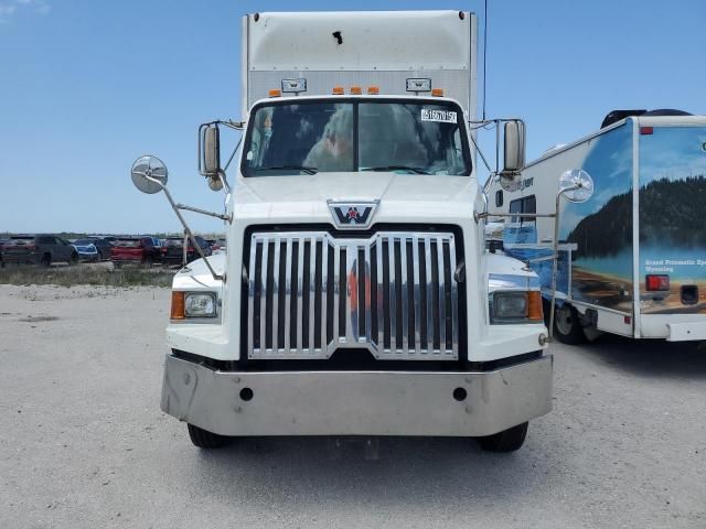 2019 Western Star 2019 Western Star 4700 BOX Truck