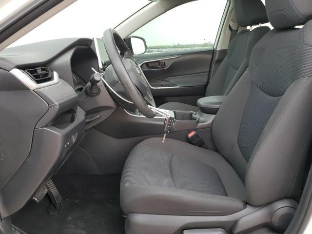 2023 Toyota Rav4 LE