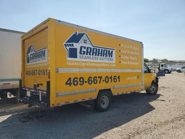 2019 Ford Econoline E350 Super Duty Cutaway Van