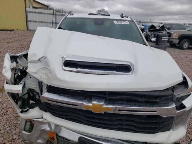 2024 Chevrolet Silverado K3500 LT