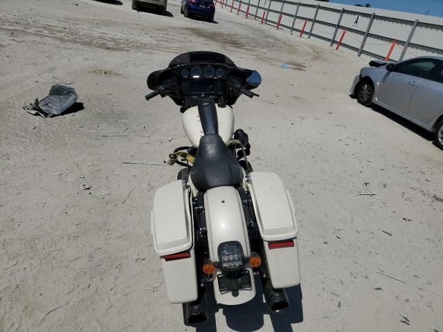 2023 Harley-Davidson Flhxst
