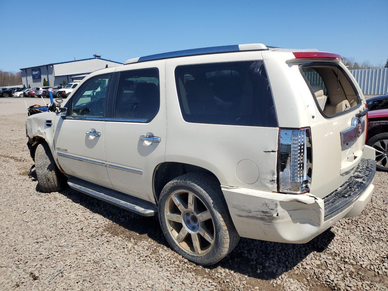 2013 Cadillac Escalade Luxury