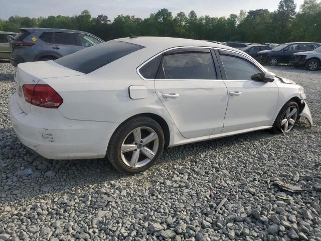 2012 Volkswagen Passat SE