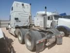 2001 Volvo VNL Semi Truck