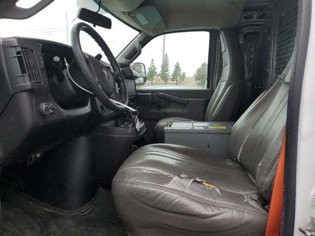 2016 Chevrolet Express G2500