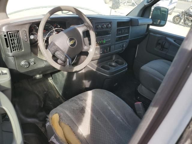 2013 Chevrolet Express G2500