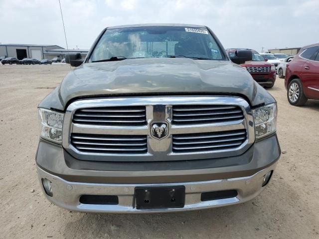 2015 Dodge RAM 1500 SLT