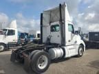 2015 Kenworth T680 Semi Truck