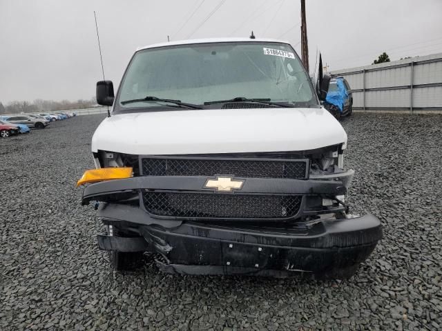 2020 Chevrolet Express G2500
