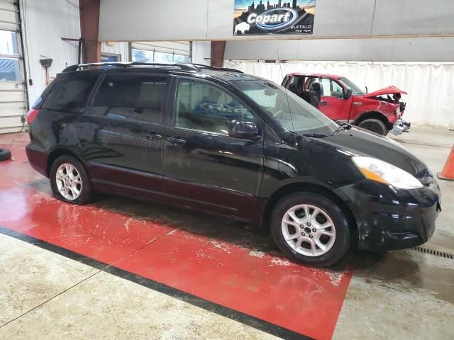 2008 Toyota Sienna CE
