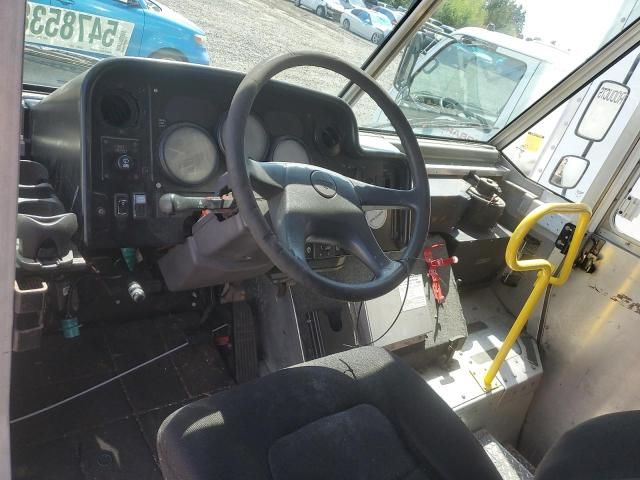 2007 Freightliner Chassis M Line WALK-IN Van
