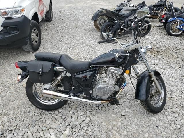 2007 Suzuki GZ250