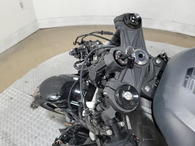 2025 Kawasaki ZX636 K