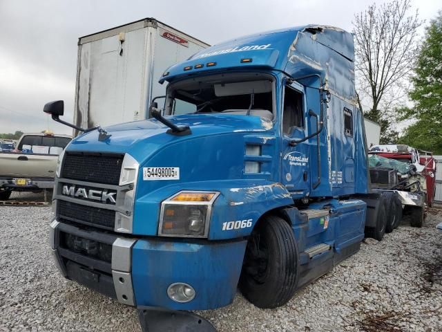 2020 Mack Anthem Semi Truck