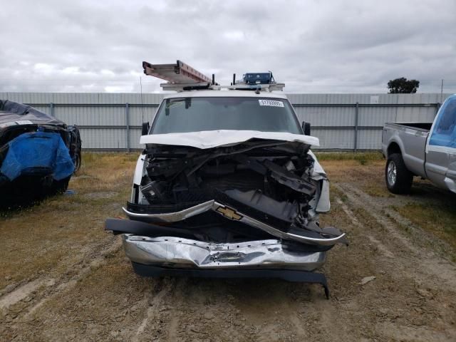 2021 Chevrolet Express G2500