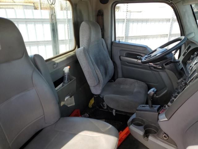2015 Kenworth T680 Semi Truck