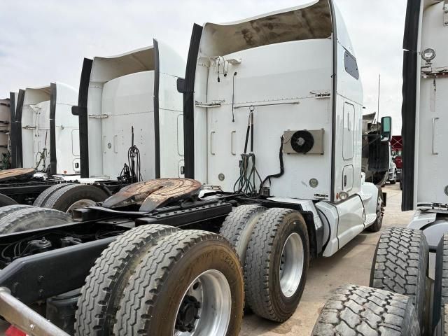 2012 Kenworth Construction T660