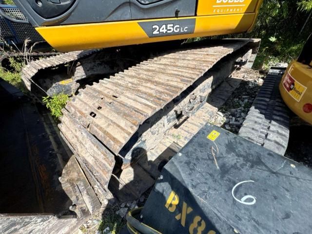 2022 John Deere 245