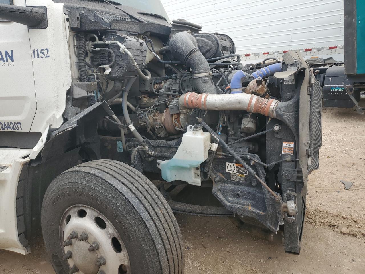 2023 Peterbilt 579 Semi Truck