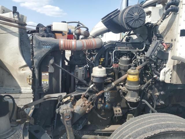 2014 Peterbilt 384 Flatbed Truck