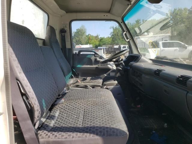2006 Chevrolet Tilt Master W35042