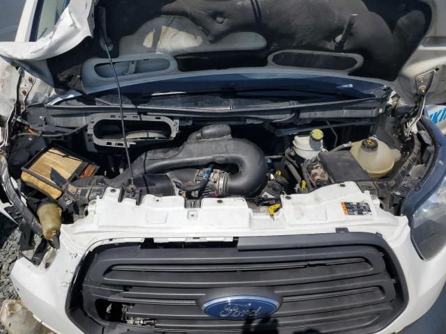 2018 Ford Transit T-250