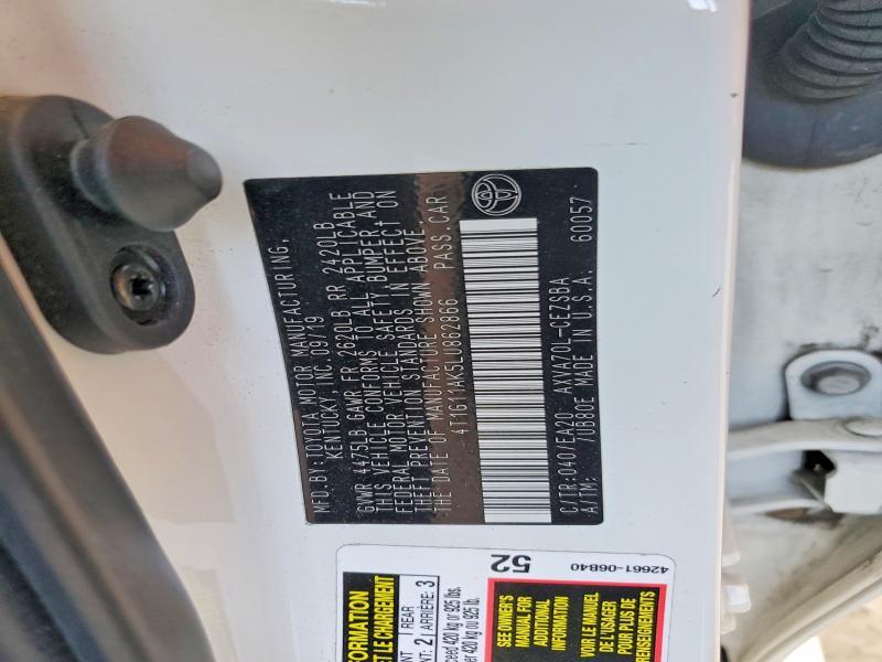 2020 Toyota Camry se