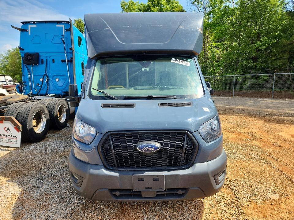 2022 Ford Transit Delivery Truck