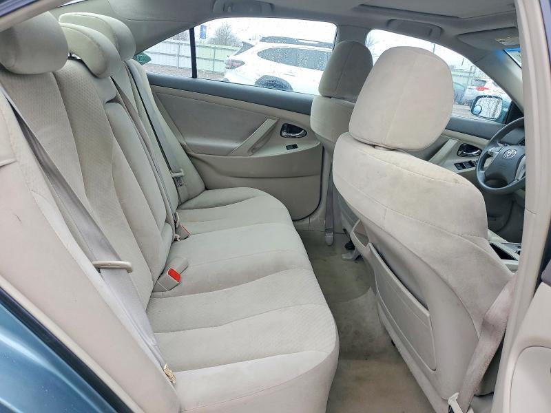 2009 Toyota Camry le