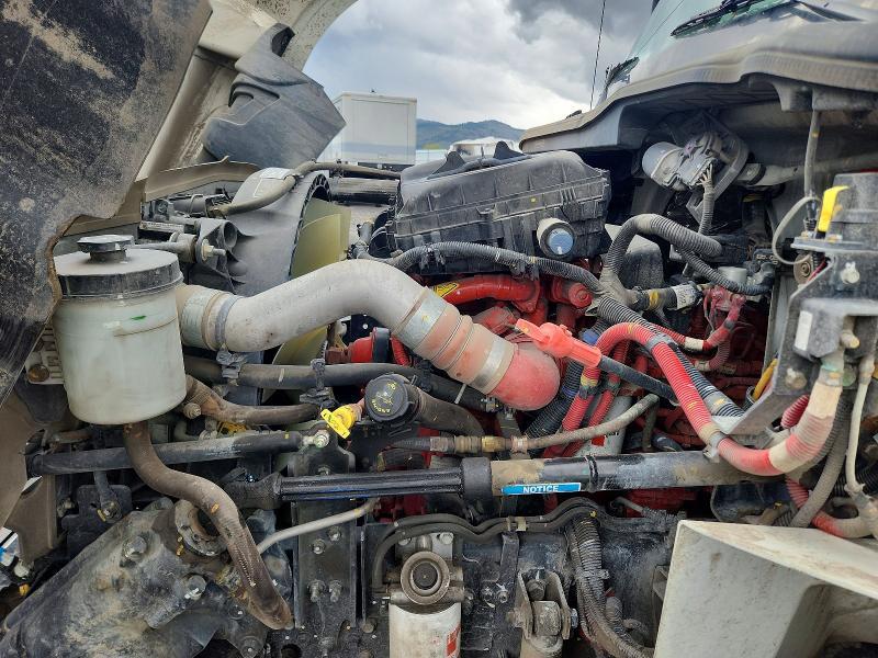 2024 International MV607 BOX Truck