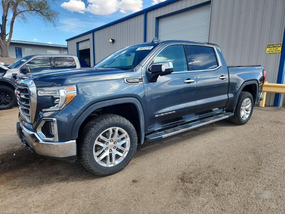 2020 GMC Sierra K1500 slt