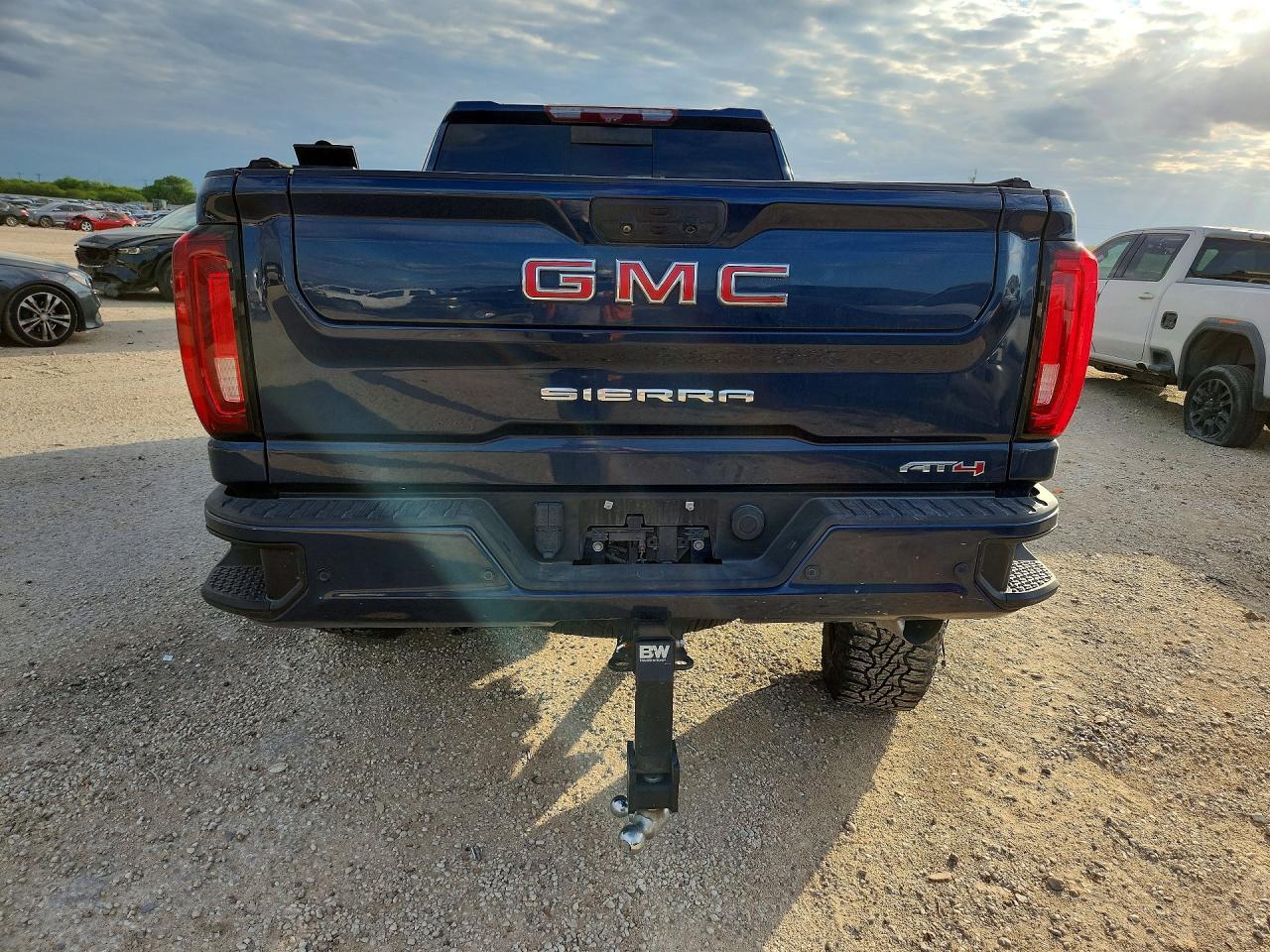 2020 GMC Sierra K2500 AT4