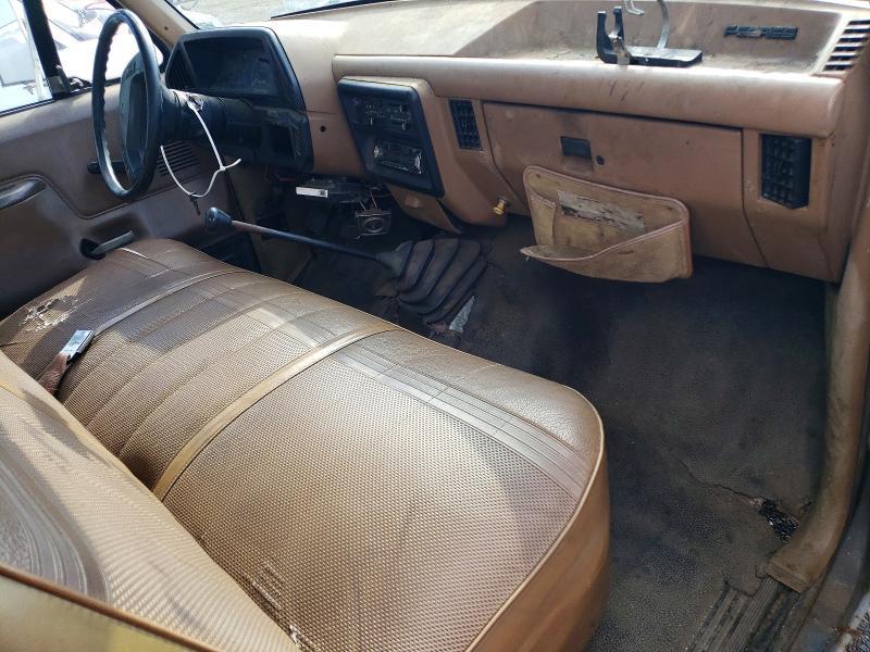 1987 Ford F350 Super Duty Flatbed Truck