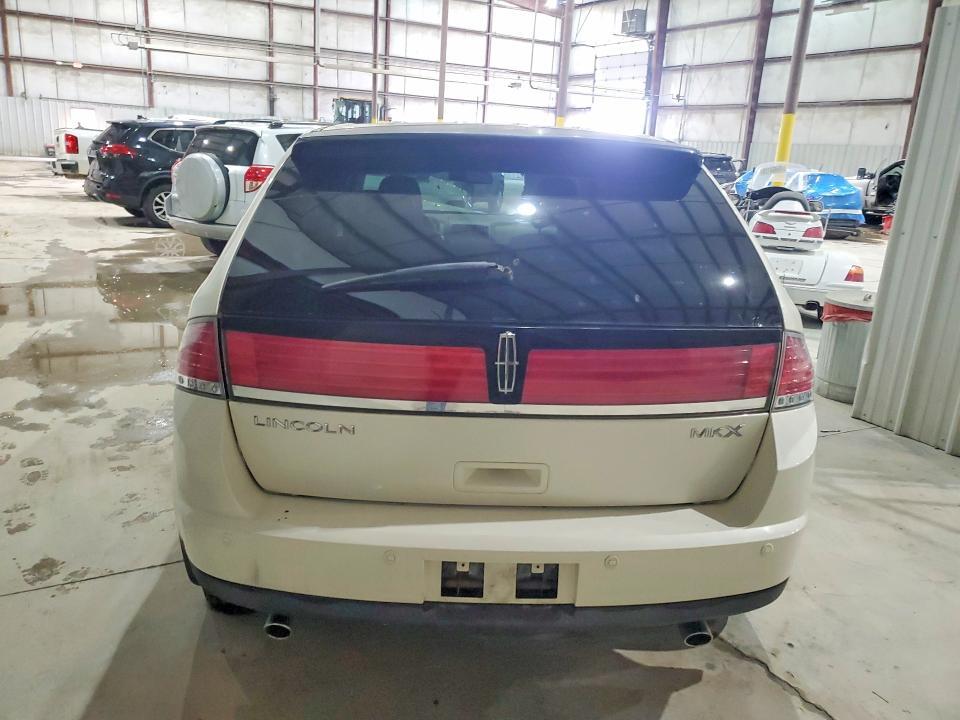 2007 Lincoln Townhouse MKX