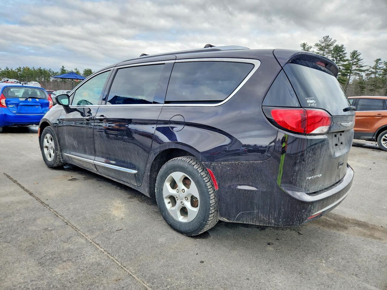 2017 Chrysler Pacifica Touring l Plus