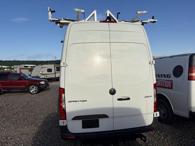 2024 Mercedes-Benz Sprinter 2500 Utility / Service van