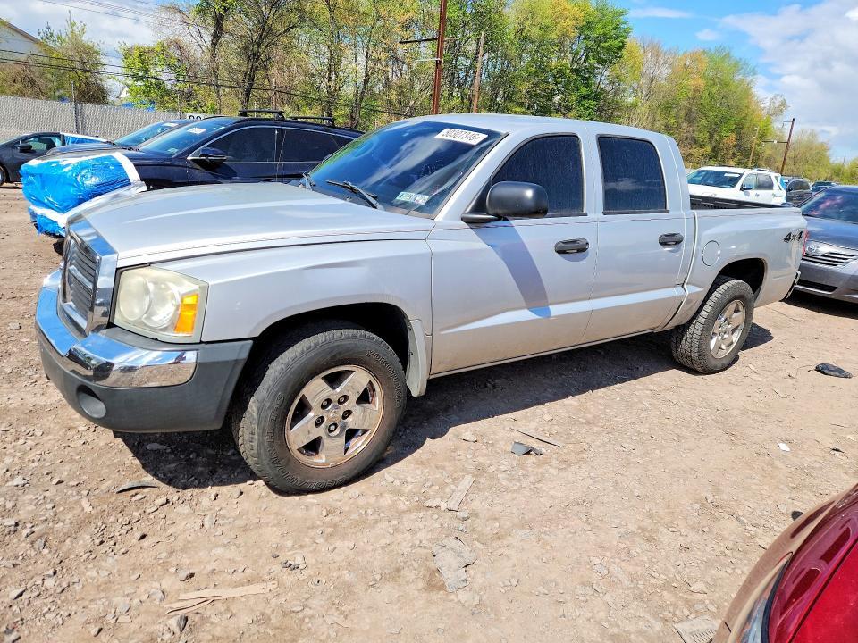 2005 Dodge Dakota Quad SLT