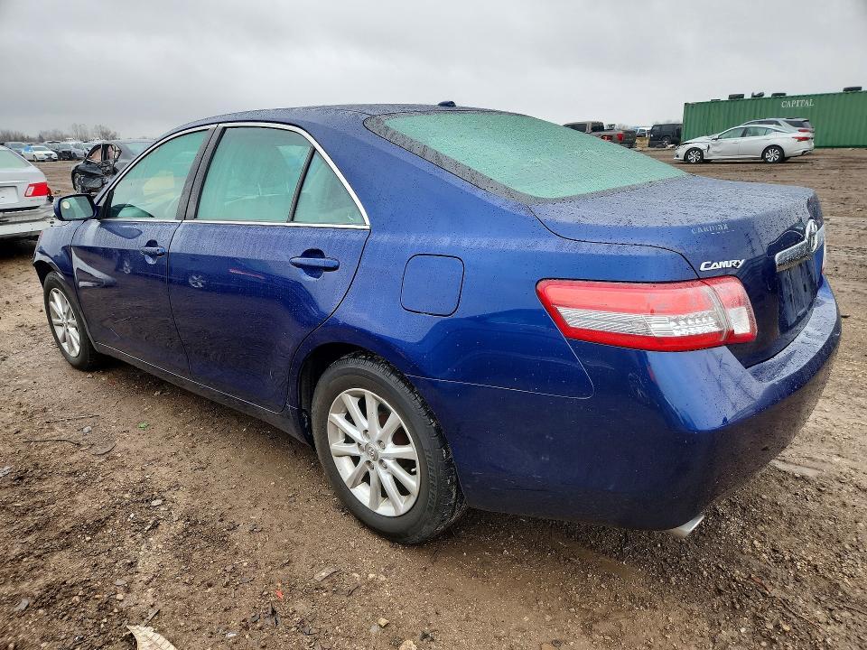 2011 Toyota Camry xle V6