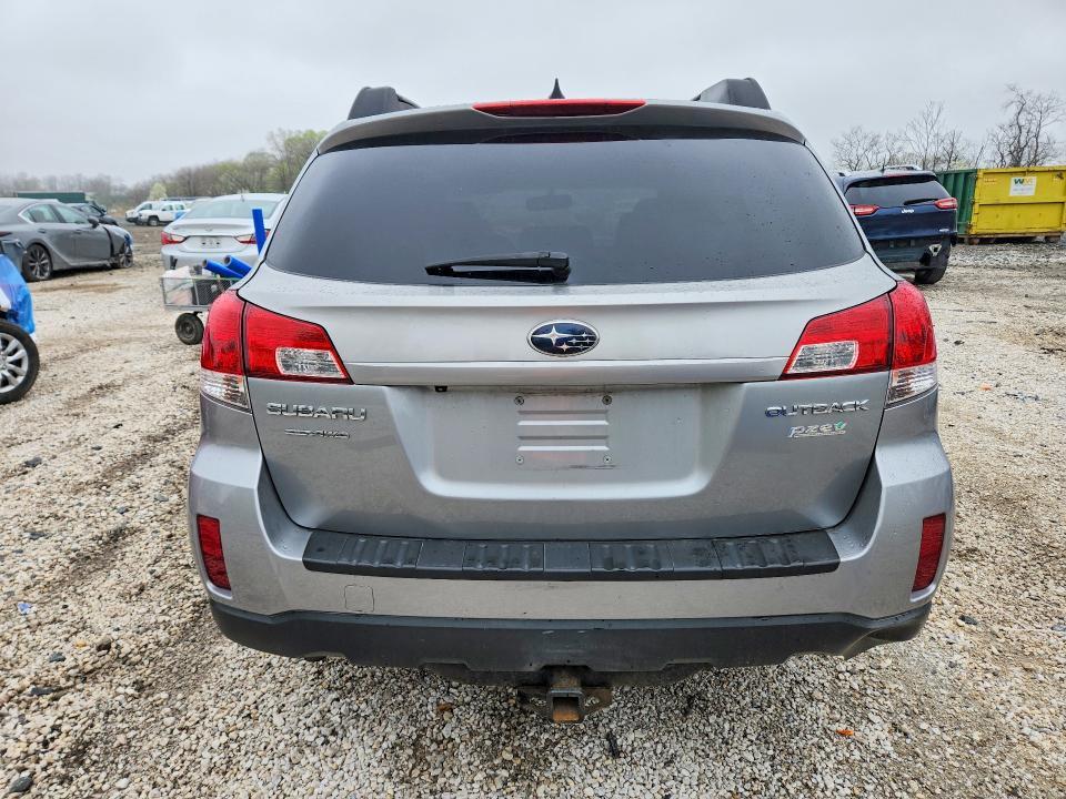 2011 Subaru Outback 2.5i Limited