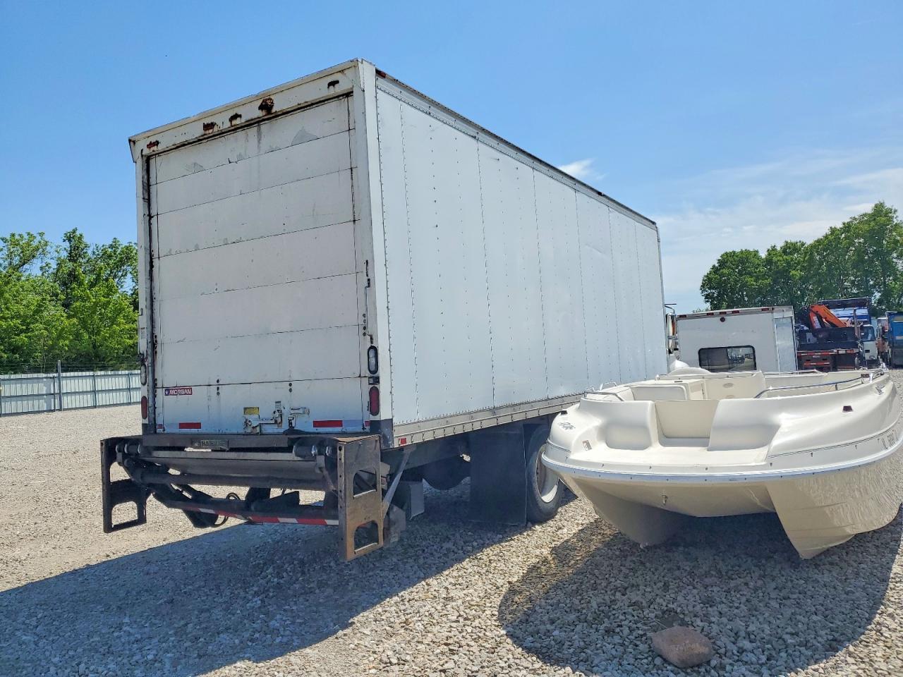 2015 International 4300 BOX Truck